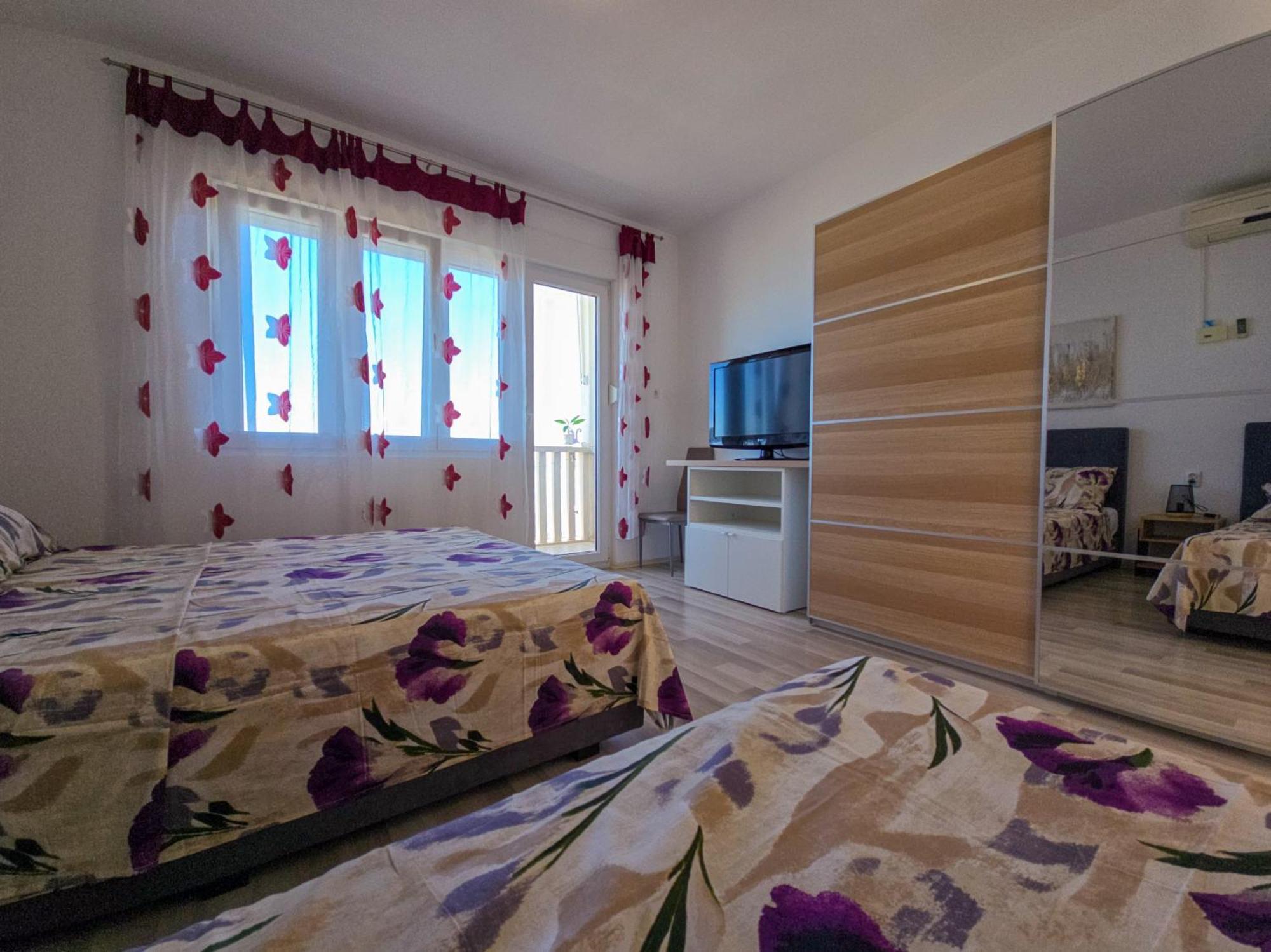 Apartment Neda *