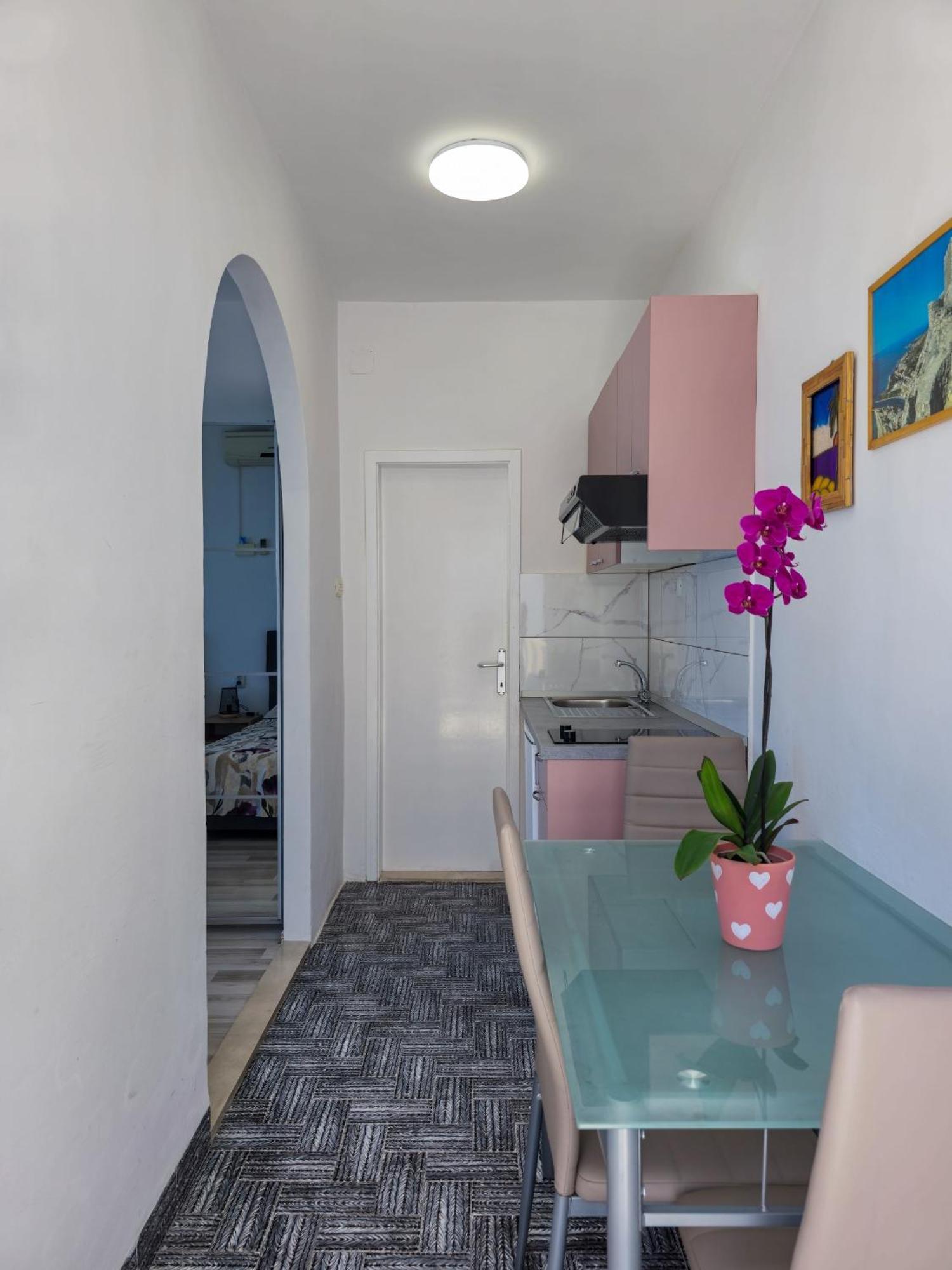 Apartment Neda *