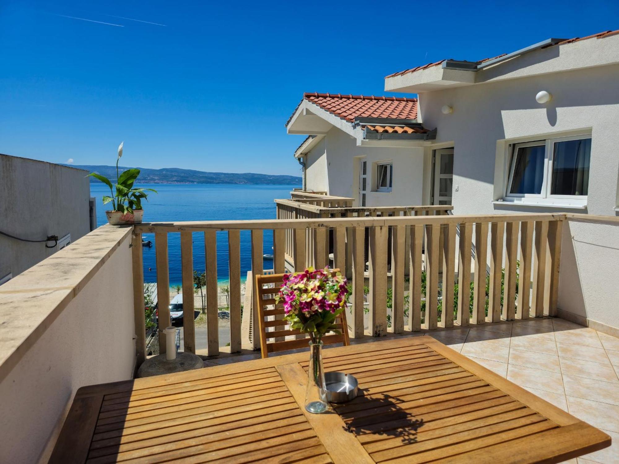 Apartment Neda Omis
